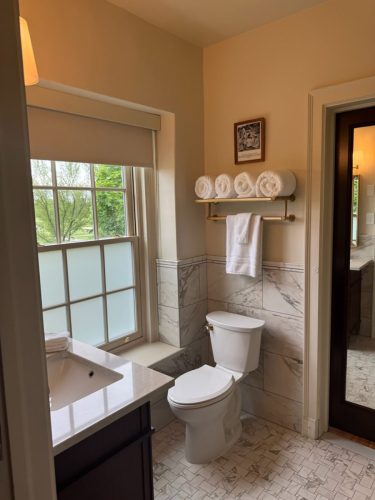 Country Club of Buffalo Remodel 15